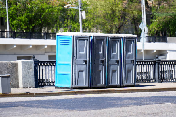 Best Portable restroom trailer rental  in Lorain, OH